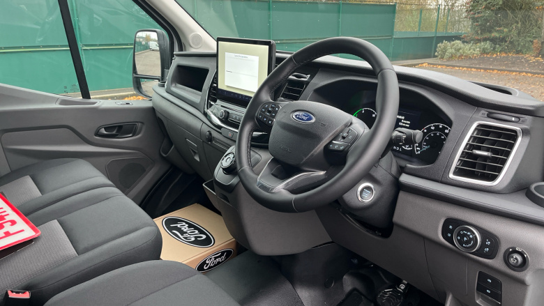 Ford Transit E-350 L3 Rwd 135kW 68kWh H2 Leader Van Auto